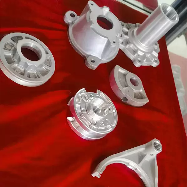 Прецизионное зажигание: как повысить производительность с помощью высококачественных деталей от автодистрибьютора